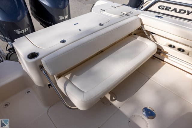 Pre-Owned 2015 Grady-White Freedom 285 Power Boat for sale